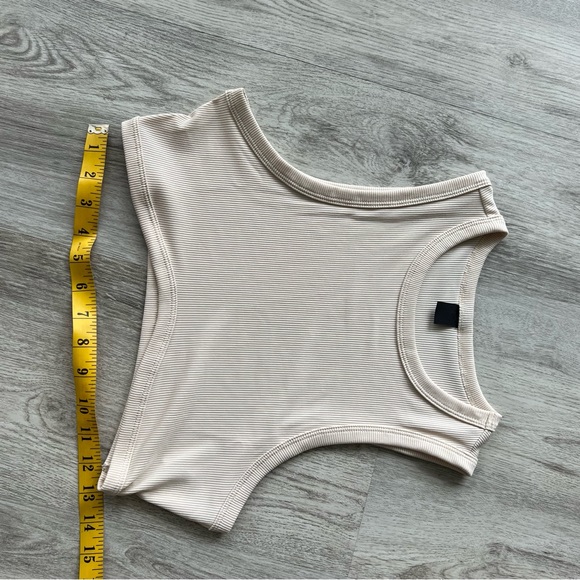 CREAM RIBBED KNIT STRETCHY CROP TOP - Picture 7 of 10